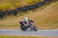 anglesey-no-limits-trackday;anglesey-photographs;anglesey-trackday-photographs;enduro-digital-images;event-digital-images;eventdigitalimages;no-limits-trackdays;peter-wileman-photography;racing-digital-images;trac-mon;trackday-digital-images;trackday-photos;ty-croes